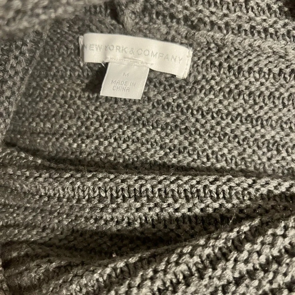 New York & company grey knit‎ sweater - Picture 3 of 4